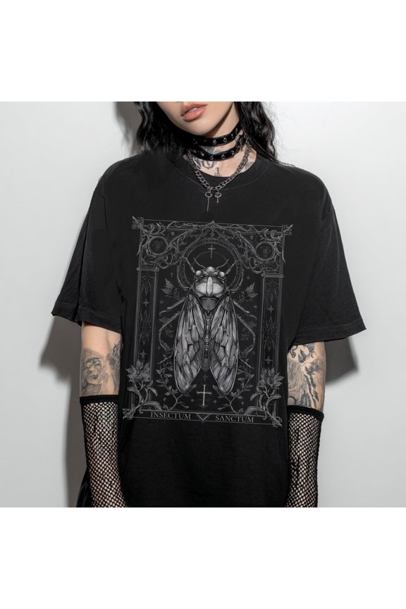 Witchy Goth Insect Graphic T-Shirt Whimsigoth Dark Academia Shirt Emo Gothic Top