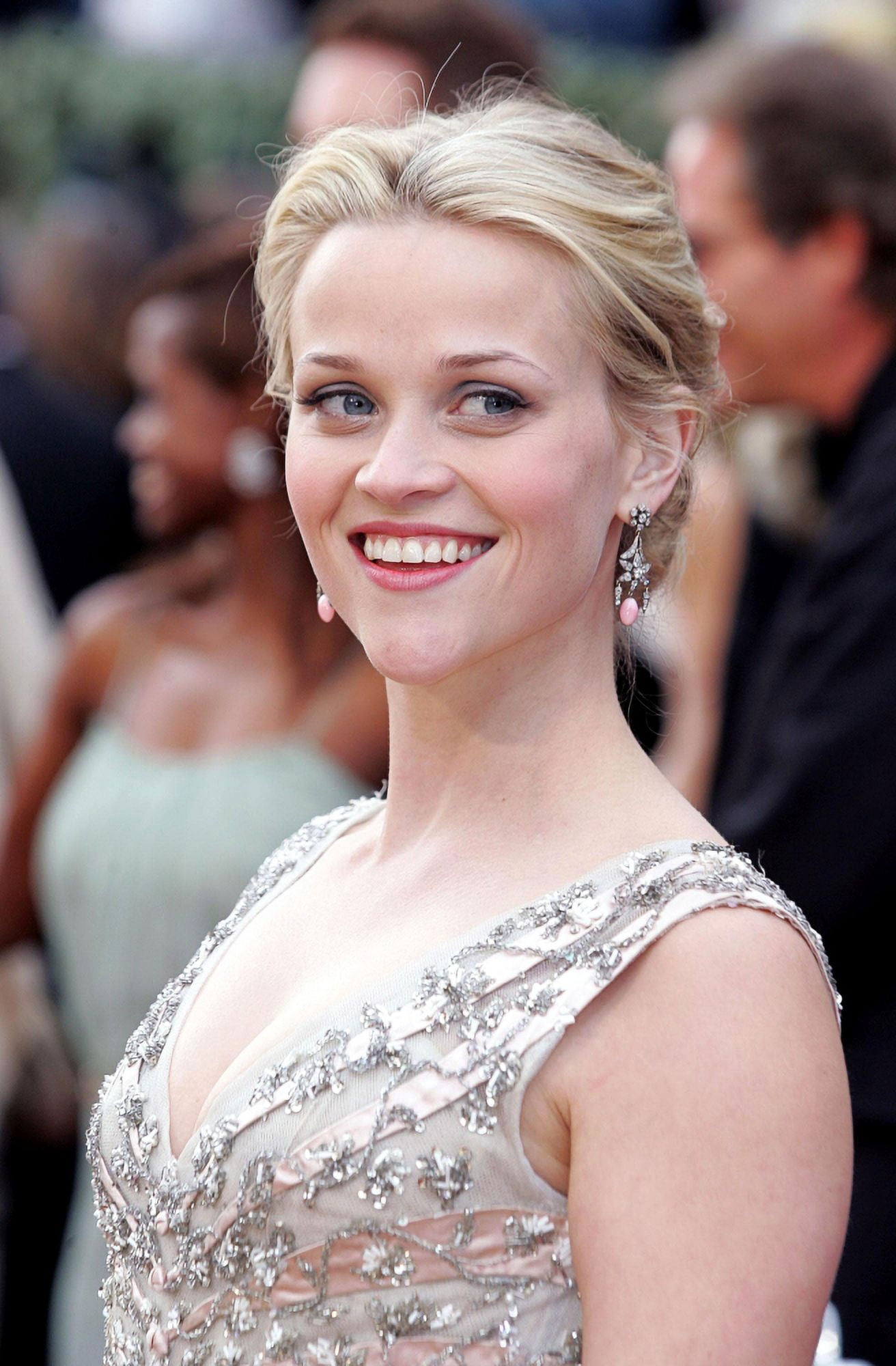 Witherspoon (Wearing A 1955 Christian Dior Dress And Fred Leighton Jewelry) At Arrivals For Oscars 78Th Annual Academy Awards Canvas Art -  (16 x 20)