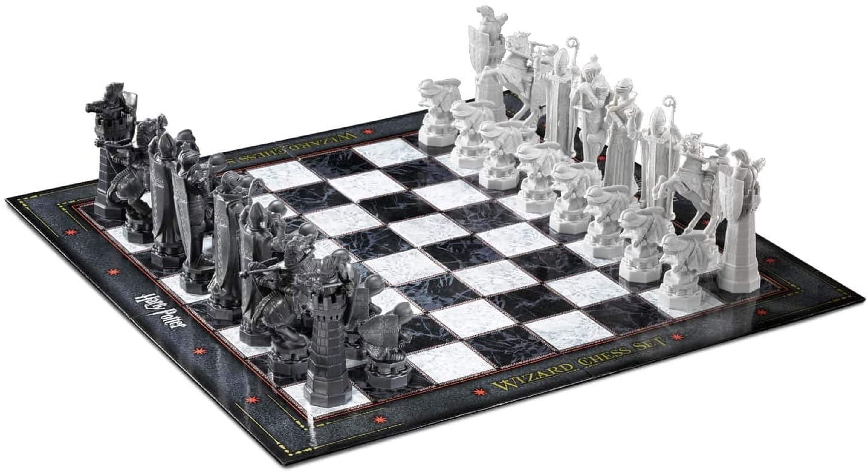 Harry Potter Wizard Chess Set with Black and White Square Board