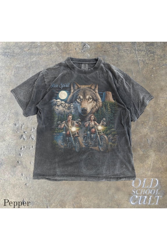 Wolf Harley Vintage 90s Graphic Style Comfort ColorsĀ® Tshirt, Grunge Retro Biker Faded Tee, Wild Nature Rock Y2k Gothic, 2000s Biker Gifts