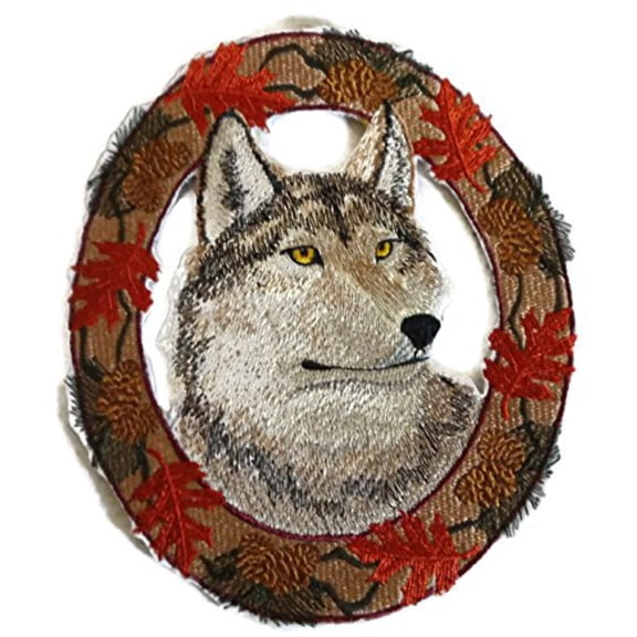 Wolf In Autumn Leaf frame Embroidered Iron on/Sew patch [5.87" X 7"]