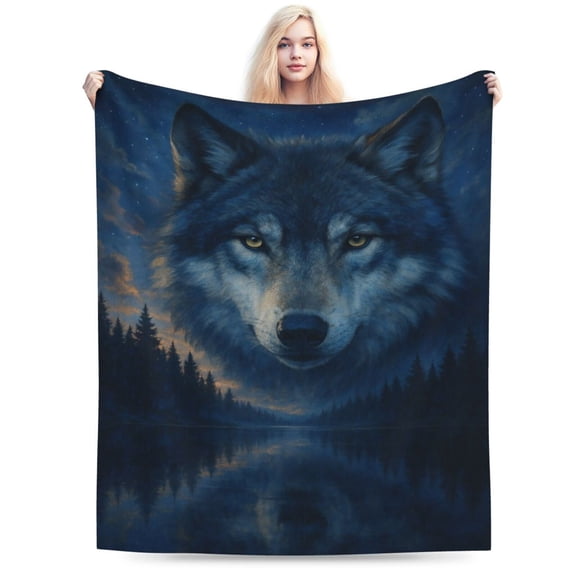 Wolves Howling at The Moon Fleece Blanket - Soft Plush Throw Wolf for Bed or Couch - Cozy Animal Print and Thoughtful Wolf Gifts for Women, Men, and Kids 50x40