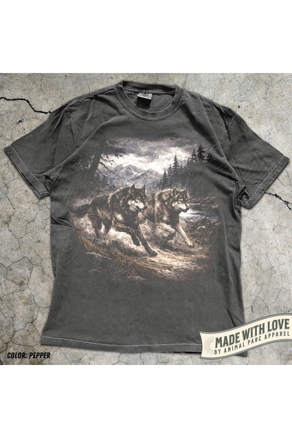 Wolves Running T-Shirt, Vintage Wolf Shirt, American Wildlife Tee, Wolf Lover, 90S Howling Moon Graphic Tee, Dark Animals Graphic Tee