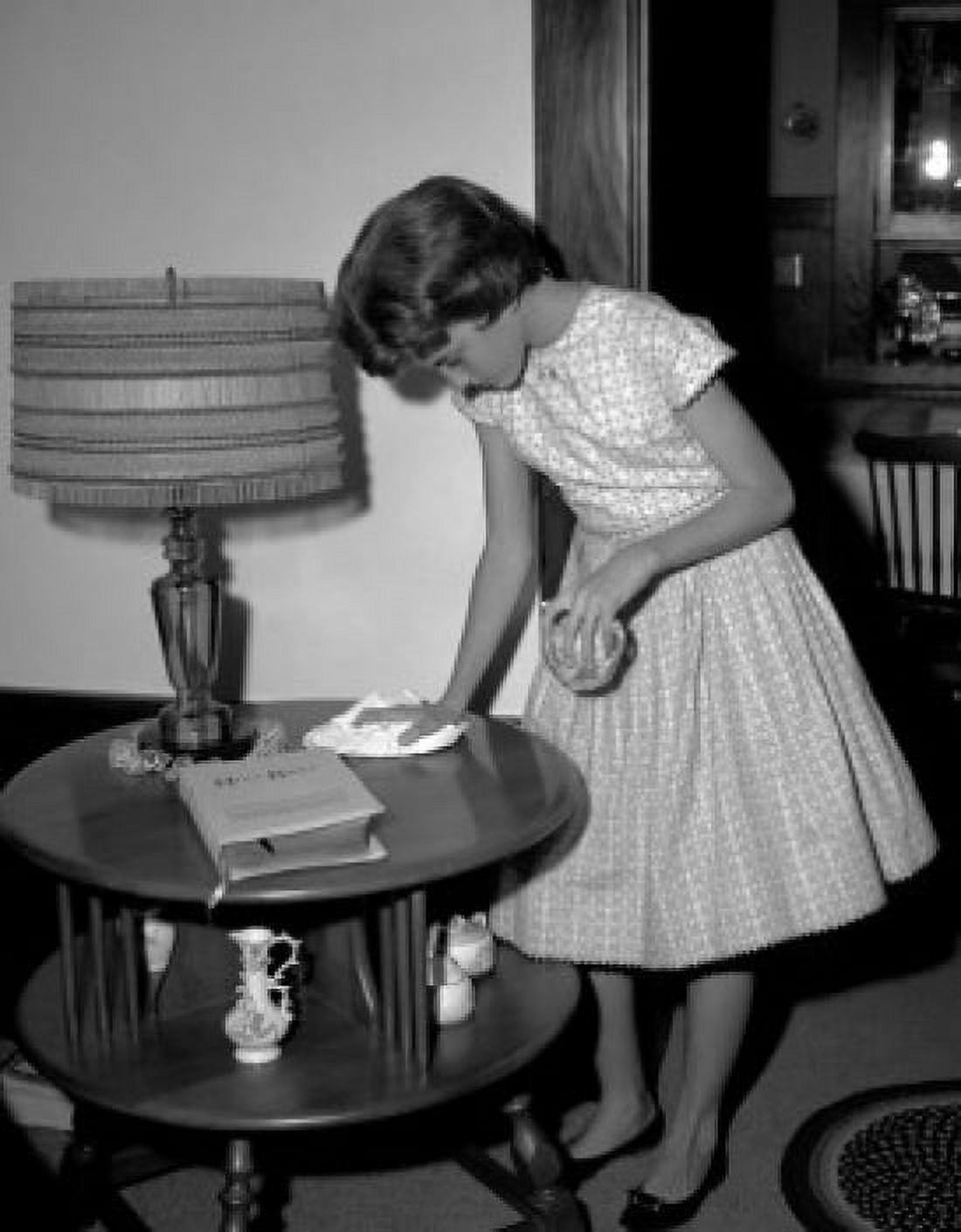Woman cleaning house Canvas Art - (24 x 36)