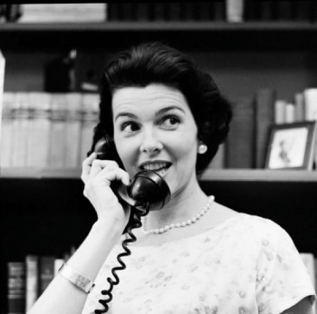 Woman talking on phone Canvas Art - (24 x 36)