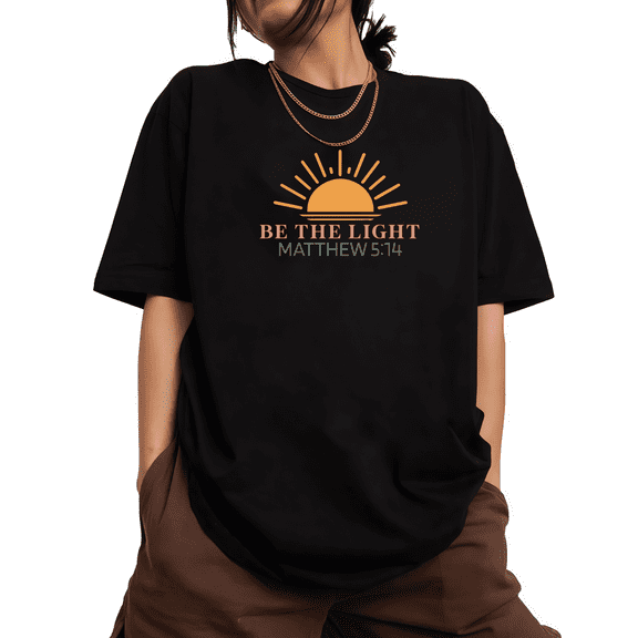 Women Be The Light Graphic Tee Christian Religious T Shirt Top Inspirational Matthew 5 14 Sunburst Stretchy Short Sleeve Round Neck Black S-5XL