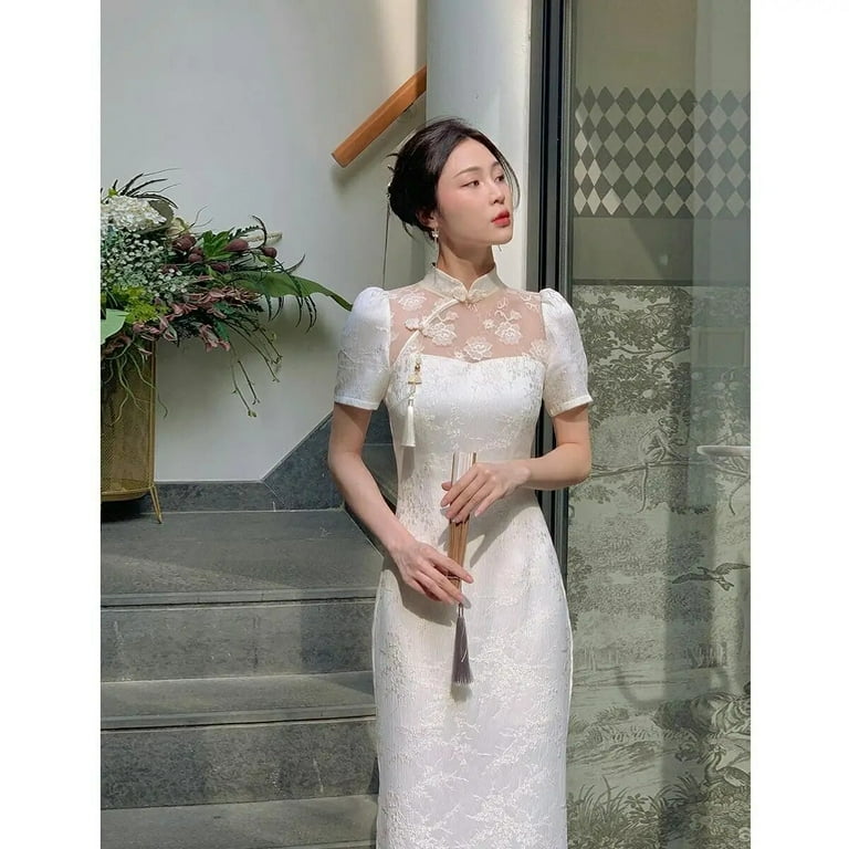 Vintage Lace Wedding Costumes