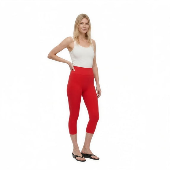 COUVER Women Seamless Stretch Capri Leggings, Red, One Size