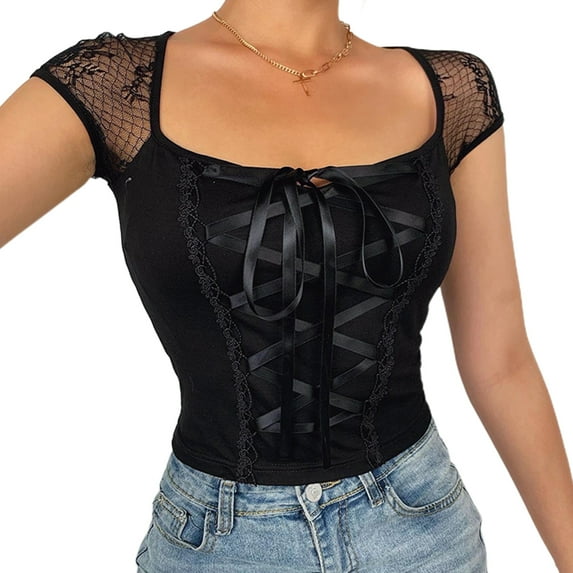 Women Dark Gothic Sexy Square Neck Crop Top Lace Splicing Short Sleeve Crisscross Lace-Up Front T-Shirt Harajuku Slim Fit Aesthetics Tee Streetwear