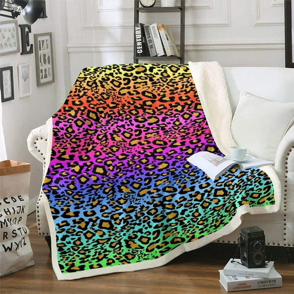 Women Leopard Print Plush Blanket Chic Rainbow Cheetah Print Fleece Throw Blanket for Sofa Couch Daughter Luxury Colorful Decor Sherpa Blanket Wild Animal Theme Fuzzy Blanket Throw 50"x60"
