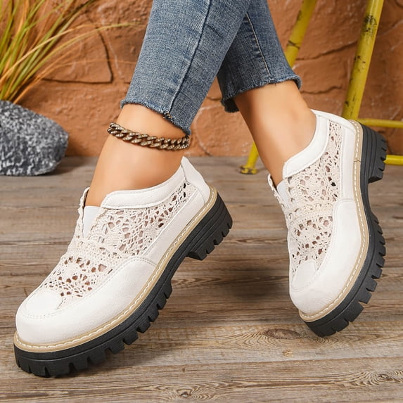 Women Low Heel Shoes, Comfortable Casual Woven Breathable Flats with Thick Sole and Round Toe for Daily Wear and Weekend Outings