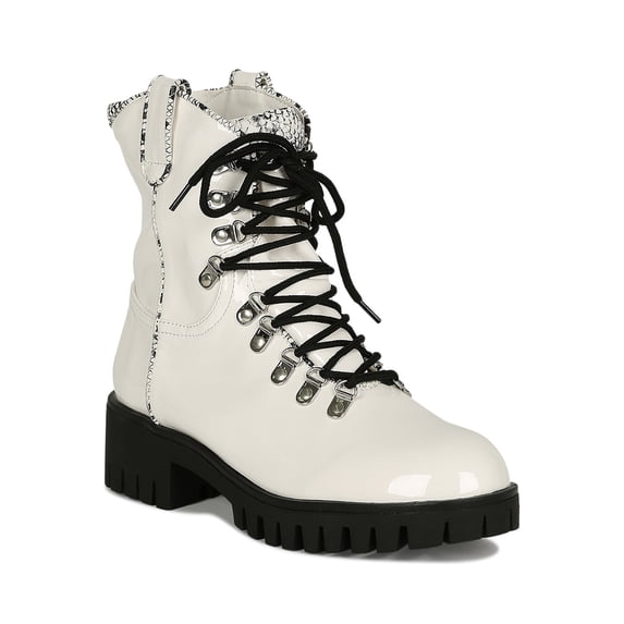 Women Plaid Patent Lace Up Lug Sole Boot 18932