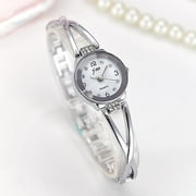 Women Quartz Watches Fashion Elegant Waterproof Wristwatch Petite Bracelet Watch (Silver)