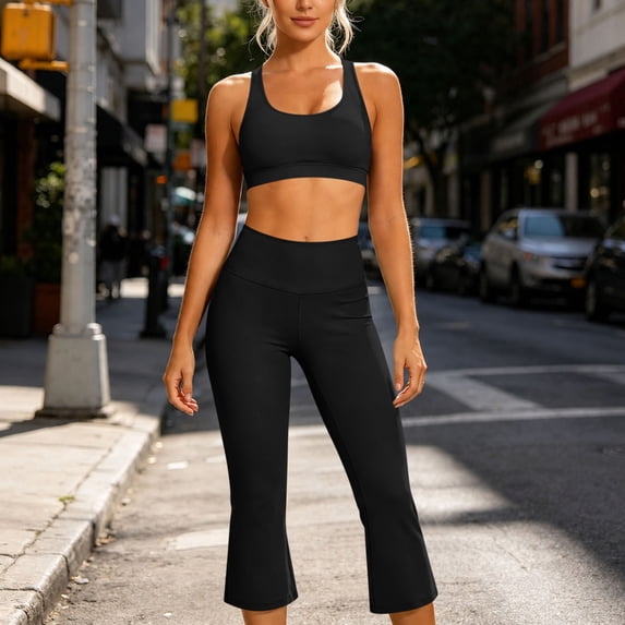 Women Racerback Scoop Neck Sports Bra High Waist Cropped Flare Pants 2 Piece Athletic Workout Outfit Sets Black M
