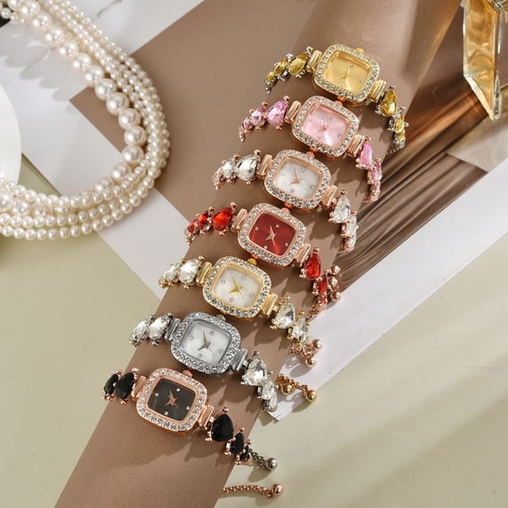 Women Rhinestone Bracelet Watch Small Square Dial Analog Quartz Wrist Watch Love Heart Chain Ladies Dress Watch with Adjustable Strap