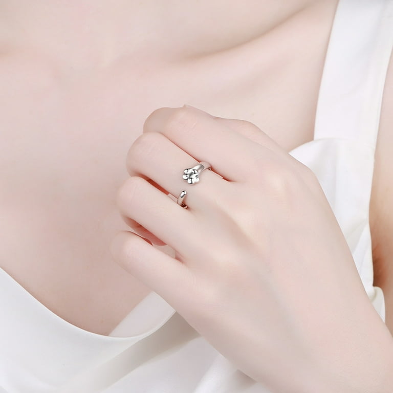 Ladies hand sale ring