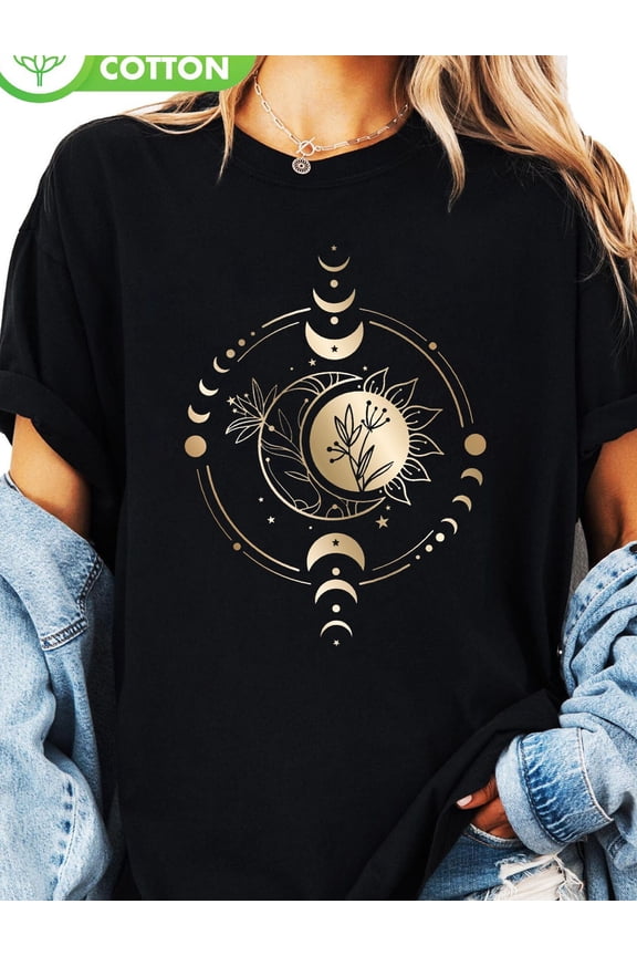 Women'S Black Moon & Stars Print T-Shirt, Short Sleeve Crew Neck, Casual Summer Top with Sun & Moon Design, Crew Neck T-shirt