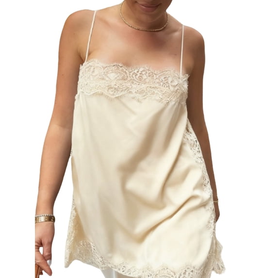 Women Silk Lace Trim Cami Tops Y2k Spaghetti Strap Lace Tank Tops Stain Slip Long Top Silky Slip Dress Side Lace Undershirt Going Out Camisole