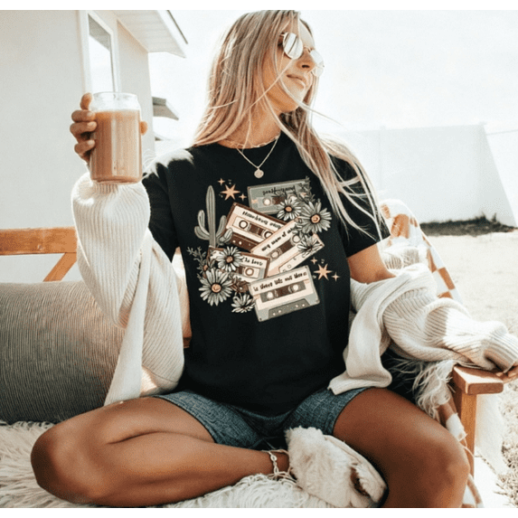 Women Western Cowgirl Concert Tee – Retro Nashville Rodeo Shirt, Vintage Country Music Graphic T-Shirt Women Crew Neck Short Sleeve Tops