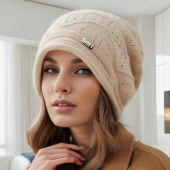 Women Winter Pompom Beanie Hat with Warm Fleece Lined, Thick Slouchy Knit Skull Ski Cap