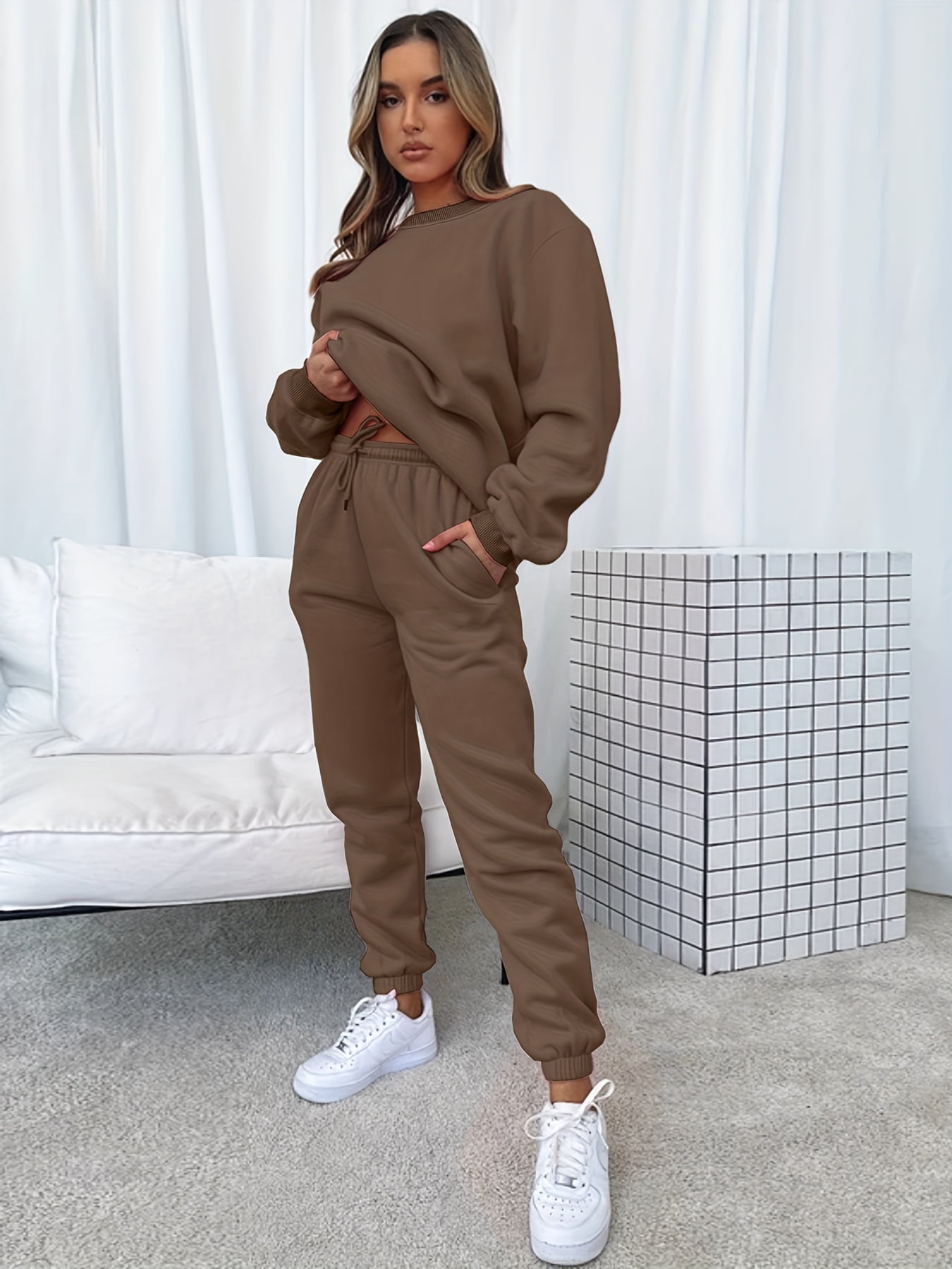 Women's 2 Piece Fleece Sweatsuit Outfit Long Sleeve Crewneck Pullover