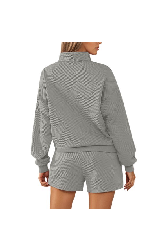 Women's 2 Piece Outfit Quilted Half Zip Long Sleeve Solid Sweatshirt and Shorts Set Casual Fall Winter Stylish Workout Clothes