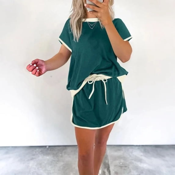 Women's 2 Piece Set, Drop Shoulder T-Shirt and Skort with Built-in Shorts, Color Block Casual Outfit, Athletic Skort Set for Summer Loungewear, Beach Vacation, Travel and Daily Wear-Green