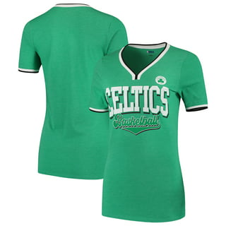 Boston Celtics Nike 2023/24 Authentic Standard Issue Travel Performance Pullover  Sweatshirt - Black