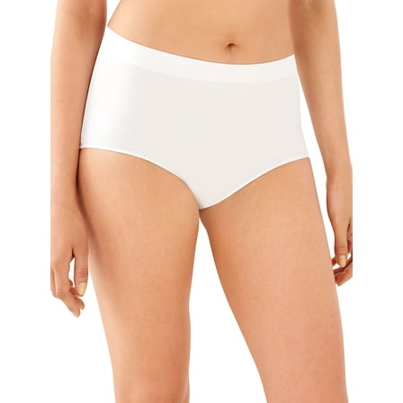 Women's Bali 2361 One Smooth U All-Around Smoothing Brief Panty (White 9)