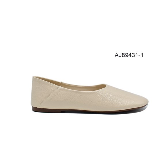 Women’s Ballet Flat Shoes Slip On  comfortable  lightweight Ballerina Walking Flats Shoes - Beige color