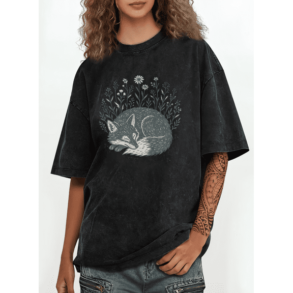 Women's Black Resting Fox & Floral Washed Tshirt Whimsical Wildlife Graphic Tees Casual Fox Enthusiast Shirts Trendy Everyday Tops S-2XL