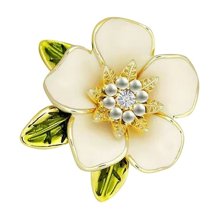 Are Brooches Fashionable: Timeless Accessory Trends