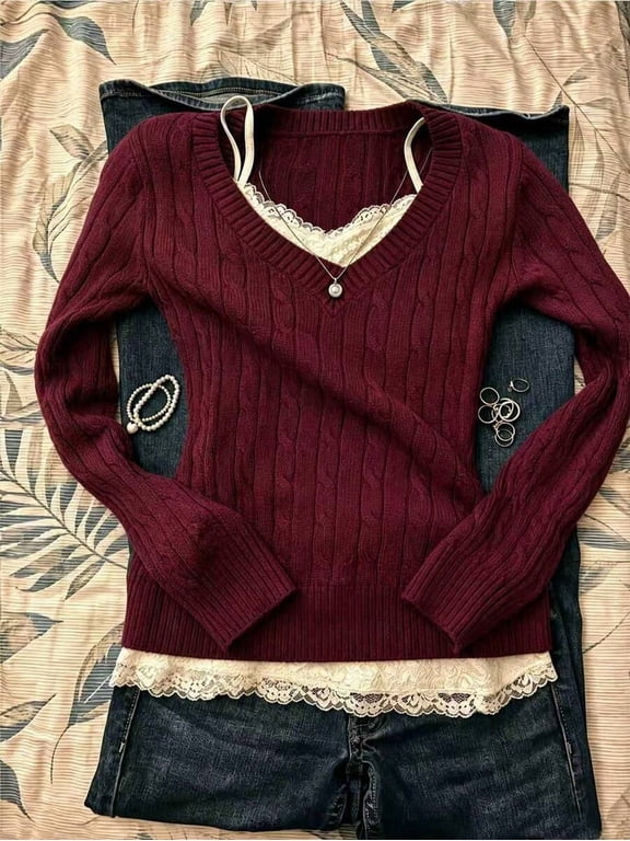 Women's Burgundy Fitted V‑Neck Cable Knit Sweater for Everyday Wea