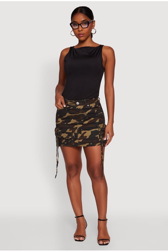 Women's Camouflage Mini Skirt with Cargo Pockets