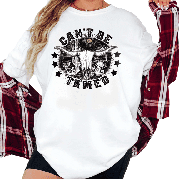Women's "Can't Be Tamed" Western Longhorn Skull Desert Graphic Tee Short Sleeve Round Neck Top White S-5XL