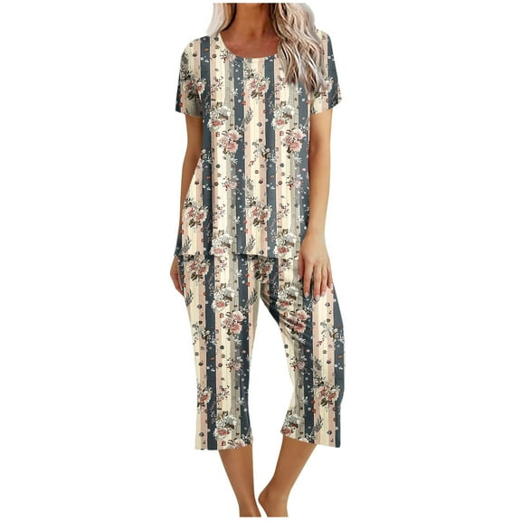 Women's Capri Pajama Sets Summer Floral Print Short Sleeve Sleepwear Top and Capri Pants 2 Piece Loungewear