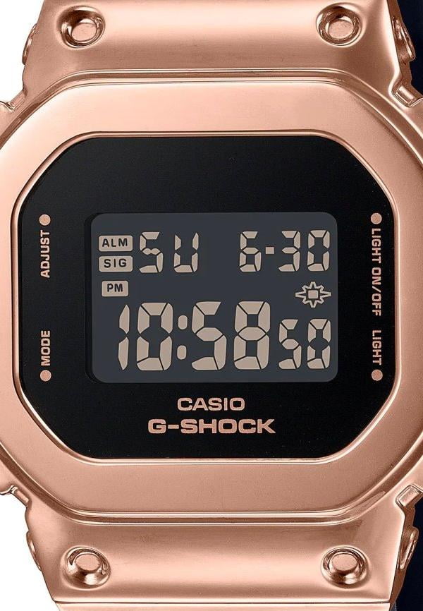 【CASIO/カシオ】G-SHOCK WOMAN 5600 GOLD Casio Women's G-Shock GMS5600PG-1 Digital, Rose Gold Steel