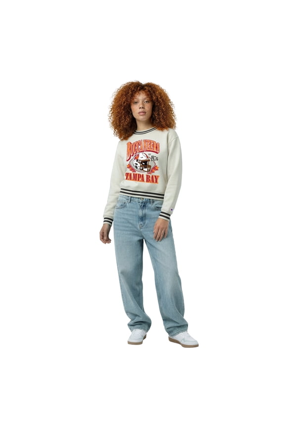 Women's Champion  Cream Tampa Bay Buccaneers Reverse Weave Fleece Sweatshirt