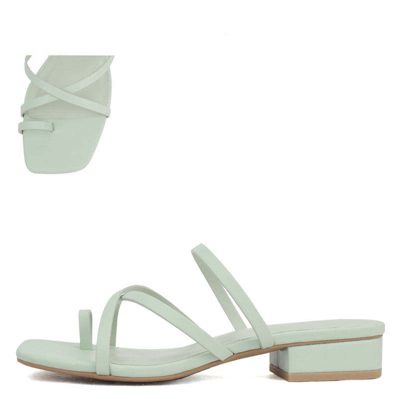 Women’s Chic Flat sandals