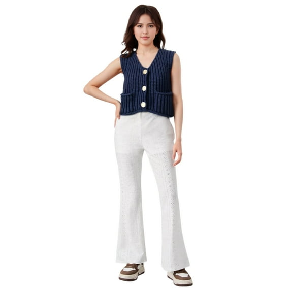 Women’s Chunky Crochet Knit Vest – Cropped Sleeveless Sweater Cardigan with Gold Button Front Pocket Stylish Layering Top