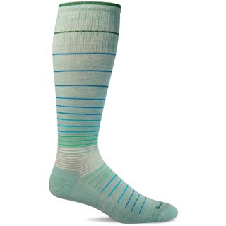 Sockwell Women's Heart Beat Compression Socks, Moderate 15-20 MmHg, Lavender - M/L
