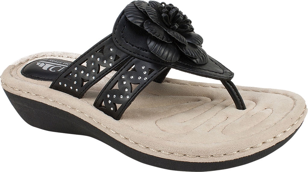 Women s Cliffs by White Mountain Cynthia Thong Sandal Berry Red