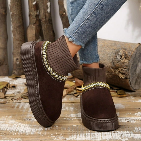 Women's Cozy Winter Slippers - Anti-Slip Ankle Boots for Indoor & Outdoor Use - Fashionable Booties