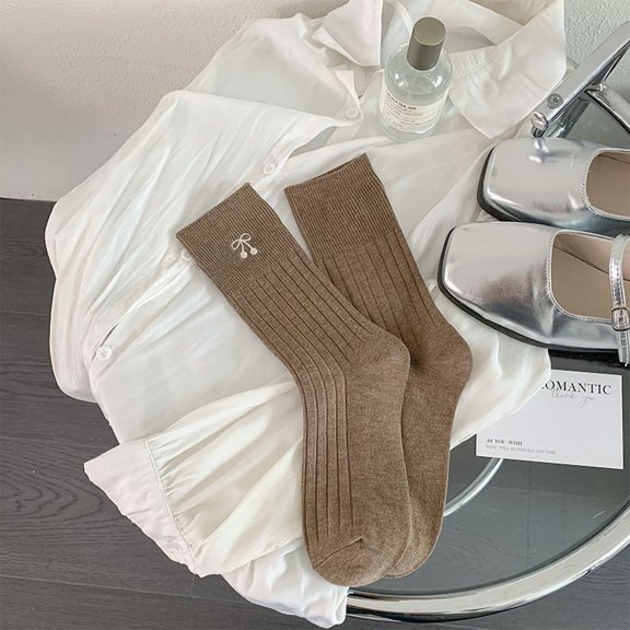 Women's Cute Crew Socks, Casual Athletic Bowknot Cherry Calf Novelty Socks