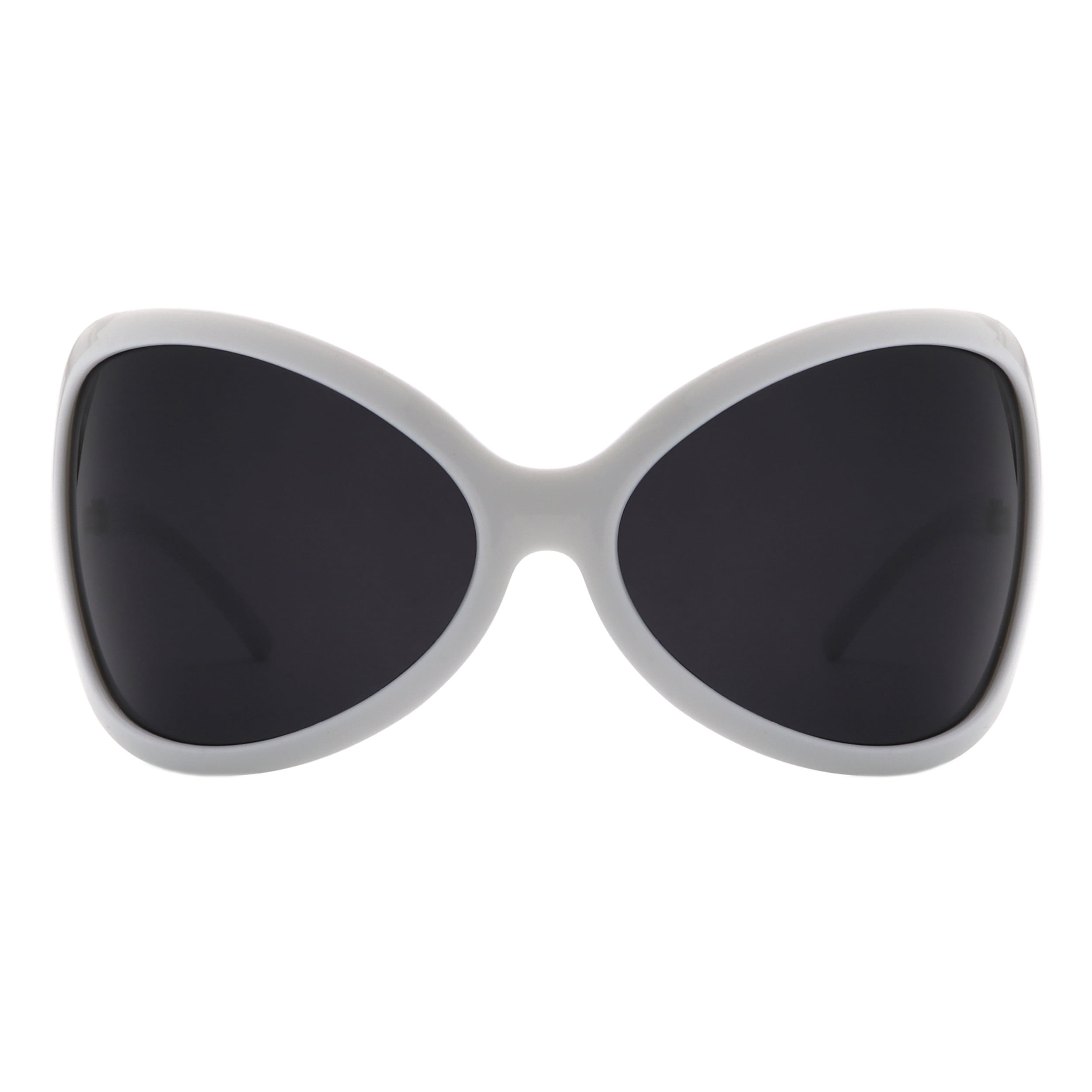 Feathered Fly Women\'s Black & White Sunglasses trendy stylish vibe Stylish Outfit of the Day Inspiration | TikTok main image 3