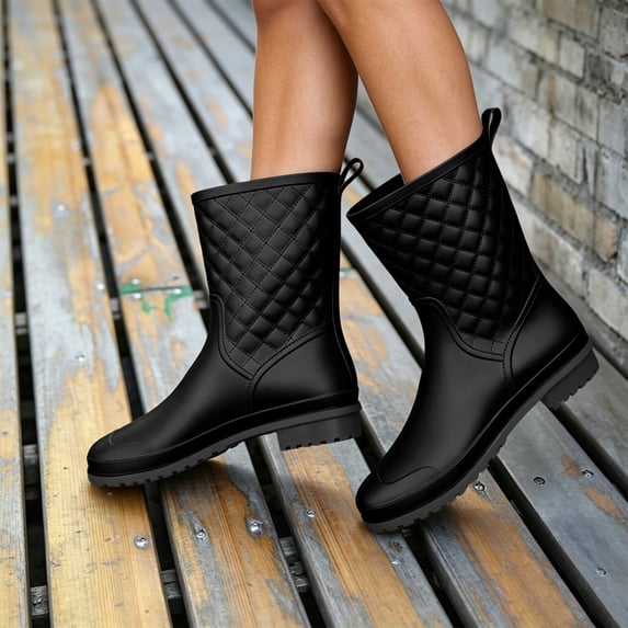Women's Diamond Quilted Mid Calf Slip On Rain Boots Low Chunky Heel Waterproof Neutral Solid Tones for City Rainy Commutes Weekend Street Outfits Black 39