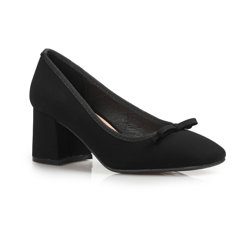 Silk Bow Round-Toe Party Pumps