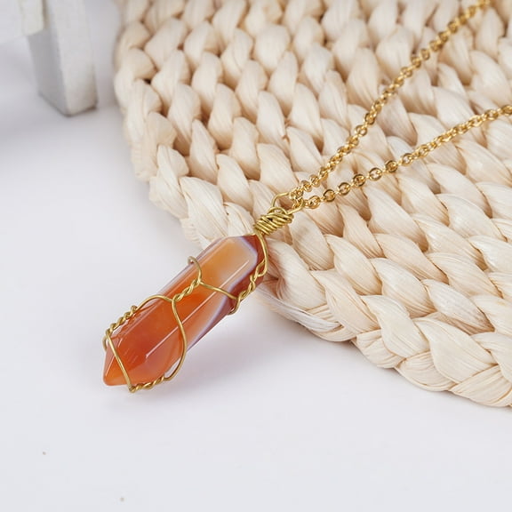 Women's Exquisite Copper Wire Winding Natural Stone Crystal Pendant Necklace