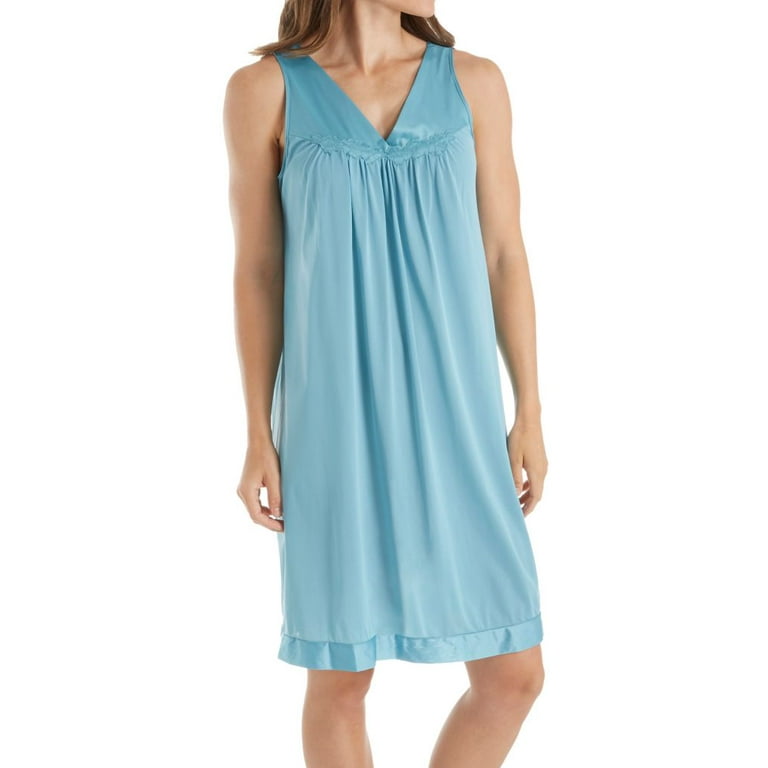 Vanity fair gowns and robes shop