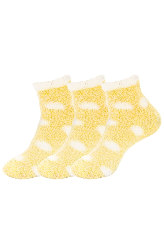 Women's Extra Large Fuzzy Polka Dot Cuff Socks - Yellow - 3prs